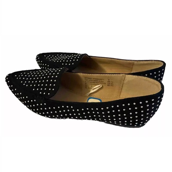 Time and Tru Womens Microsuede Studded Loafers Slip On Flats Comfy Size 7.5 Wide - Picture 3 of 10